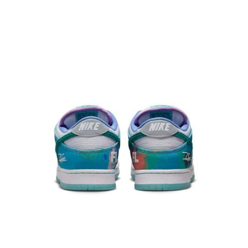 Futura Laboratories x Dunk Low SB &quot;Bleached Aqua&quot;