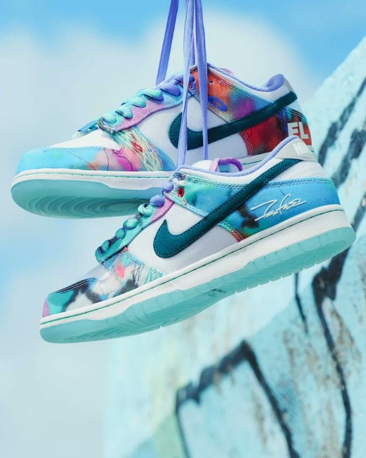 Futura Laboratories x Dunk Low SB &quot;Bleached Aqua&quot;