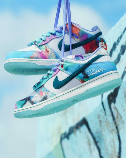 Futura Laboratories x Dunk Low SB &quot;Bleached Aqua&quot;